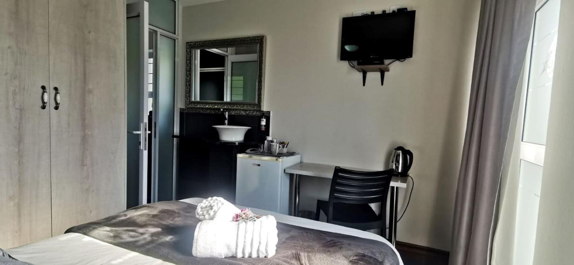 Bokmakierie Gastehuis Emalahleni Pty Ltd Kültér fotó